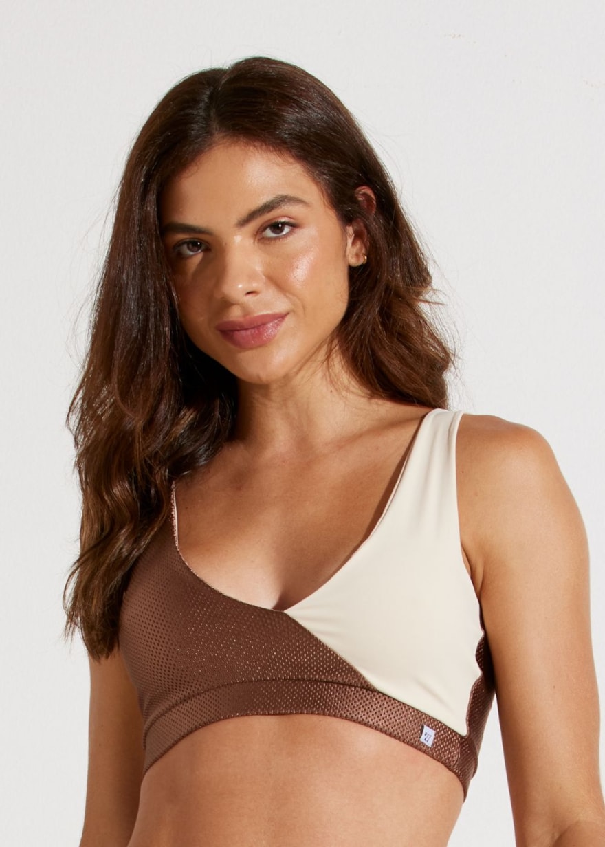 TOP DECOTE V BIARRITZ MARROM COM BOJO REMOVÍVEL TOP DECOTE V BIARRITZ MARROM COM BOJO REMOVÍVEL