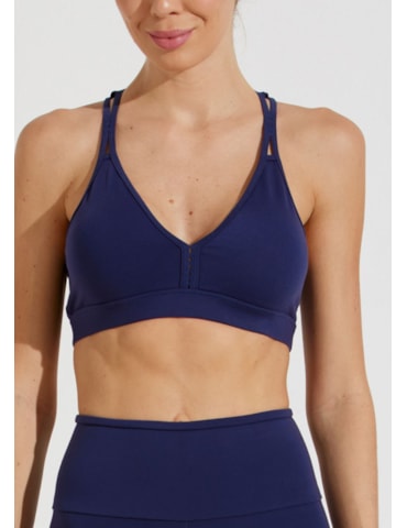 TOP DECOTE V BORDADO AZUL MARINHO TOP DECOTE V BORDADO AZUL MARINHO