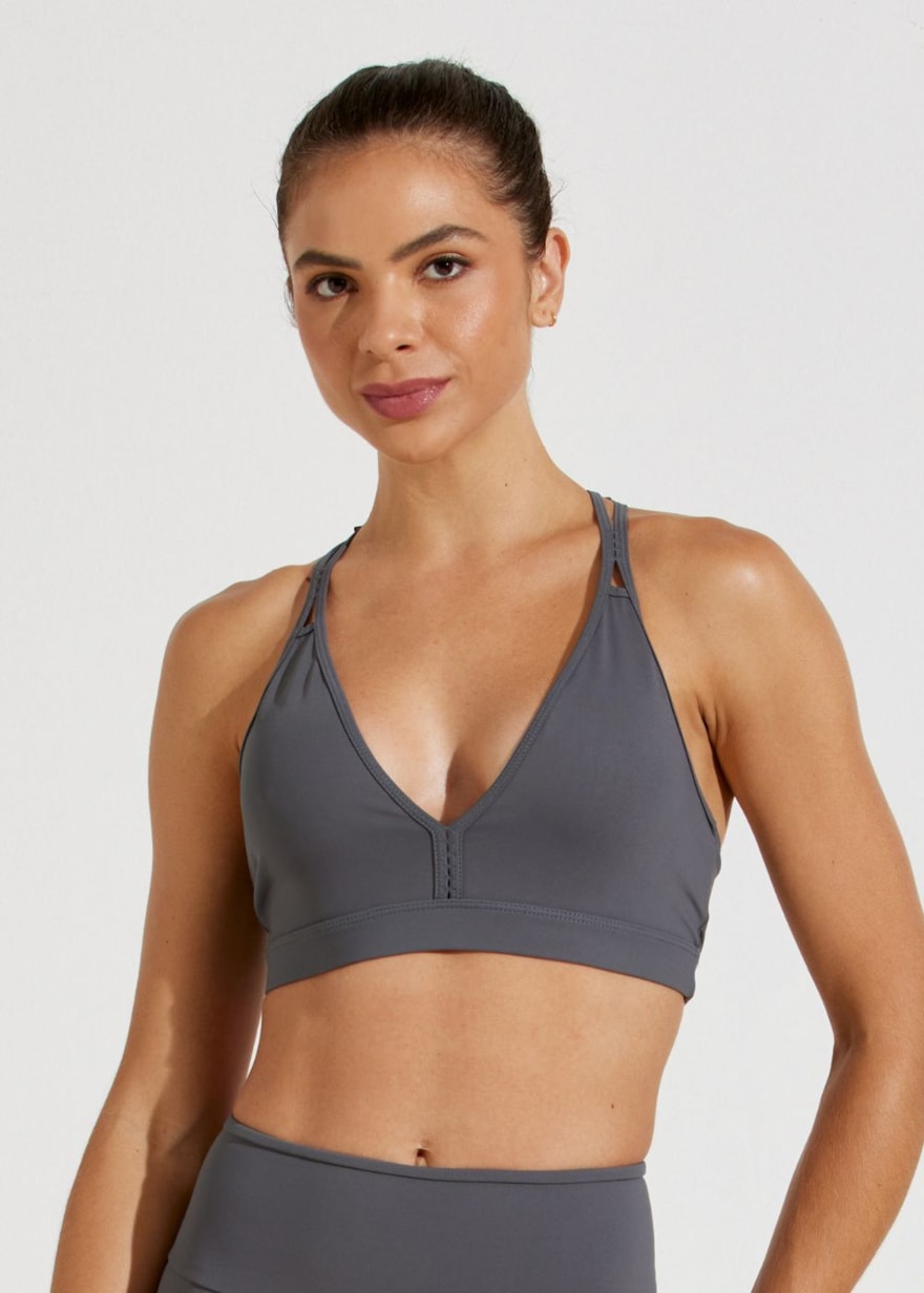 TOP DECOTE V BORDADO CINZA GRAFITE