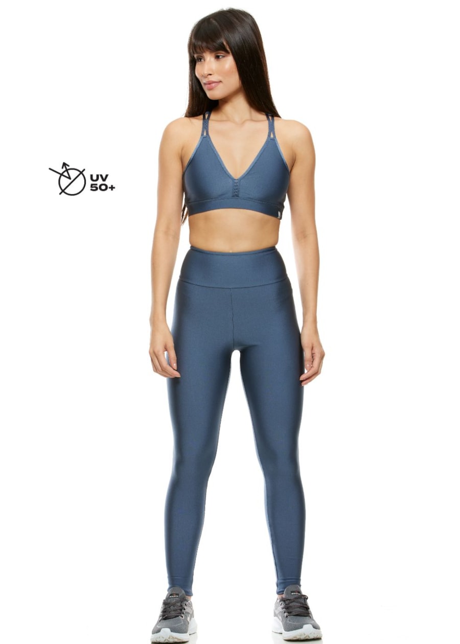 TOP DECOTE V BORDADO TRILOBAL AZUL