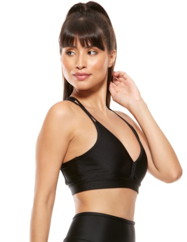 TOP DECOTE V BORDADO TRILOBAL PRETO TOP DECOTE V BORDADO TRILOBAL PRETO