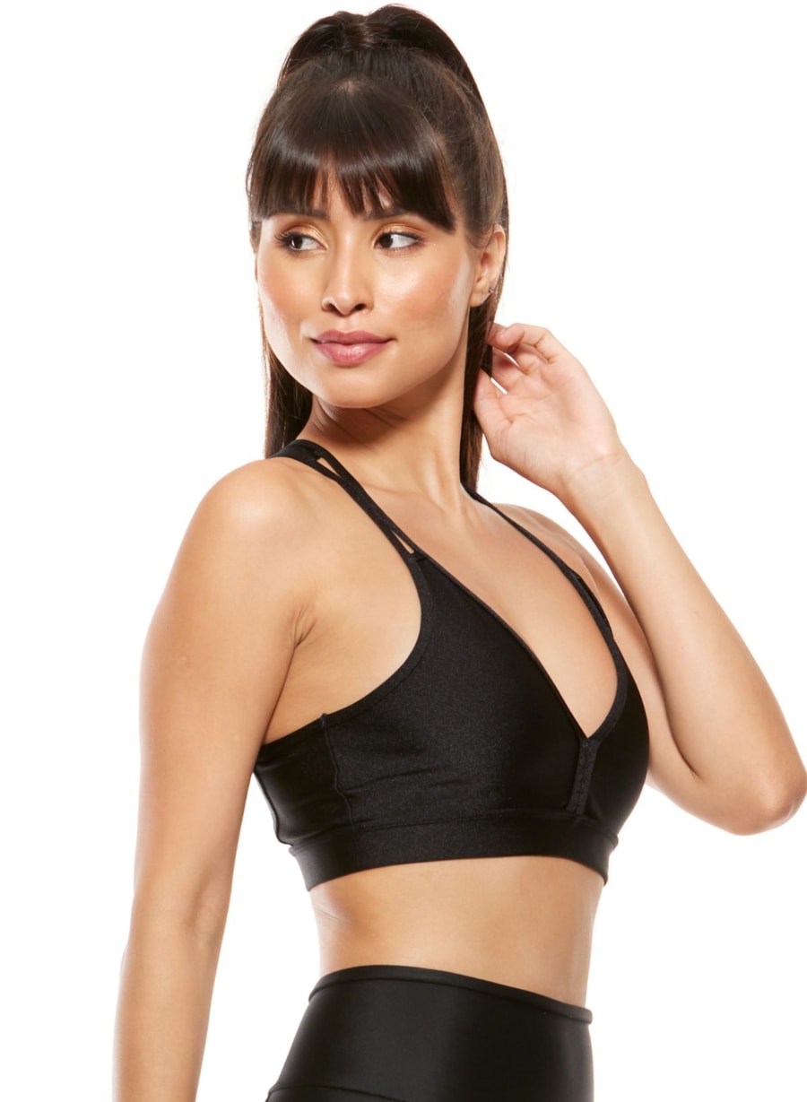 TOP DECOTE V BORDADO TRILOBAL PRETO