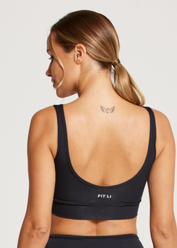 TOP WELNESS PRETO COM BOJO REMOCÍVEL