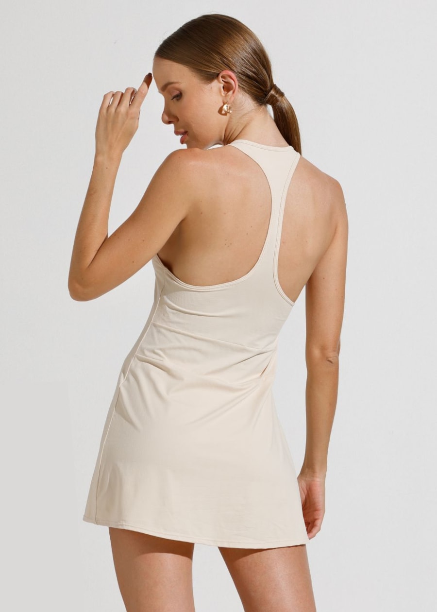 VESTIDO SUMMIT OFF WHITE COM SHORT E BOLSOS